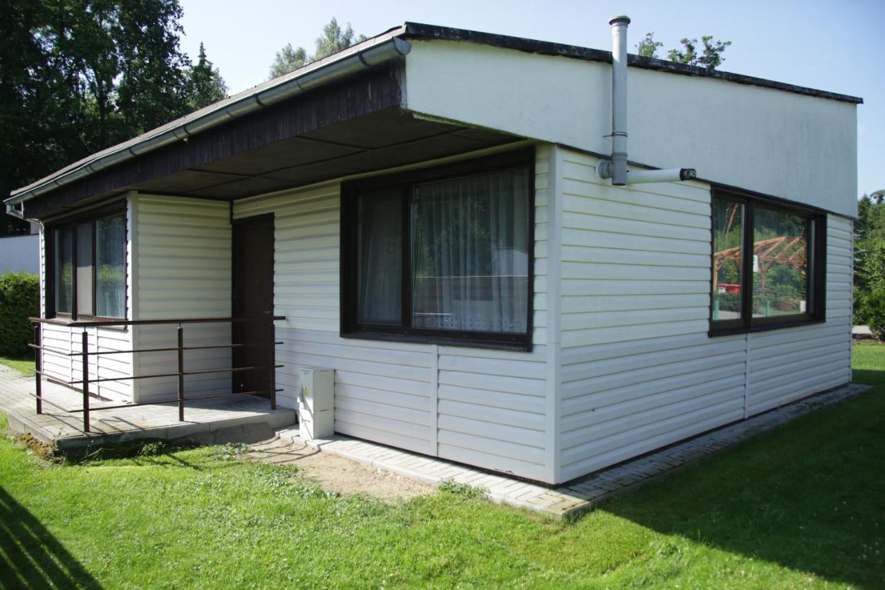 Camping Oaza Blonie Kornik Domki Standard - 3 Pokoje Exterior foto