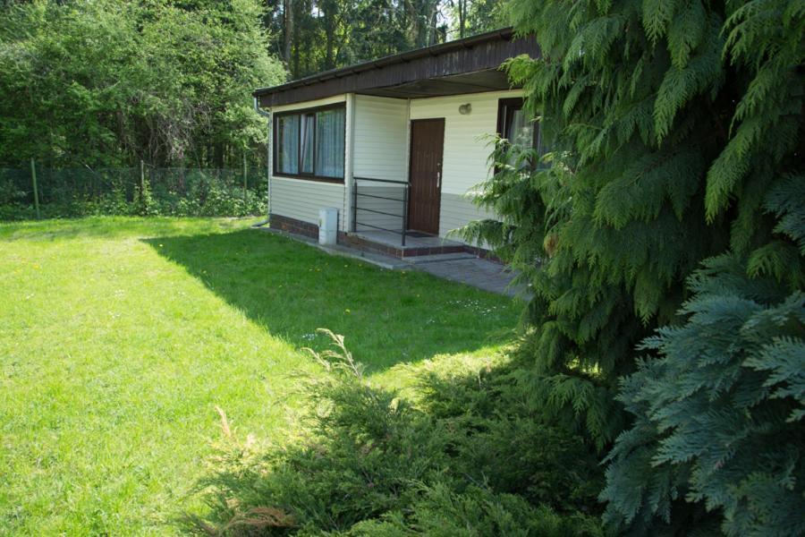 Camping Oaza Blonie Kornik Domki Standard - 3 Pokoje Exterior foto